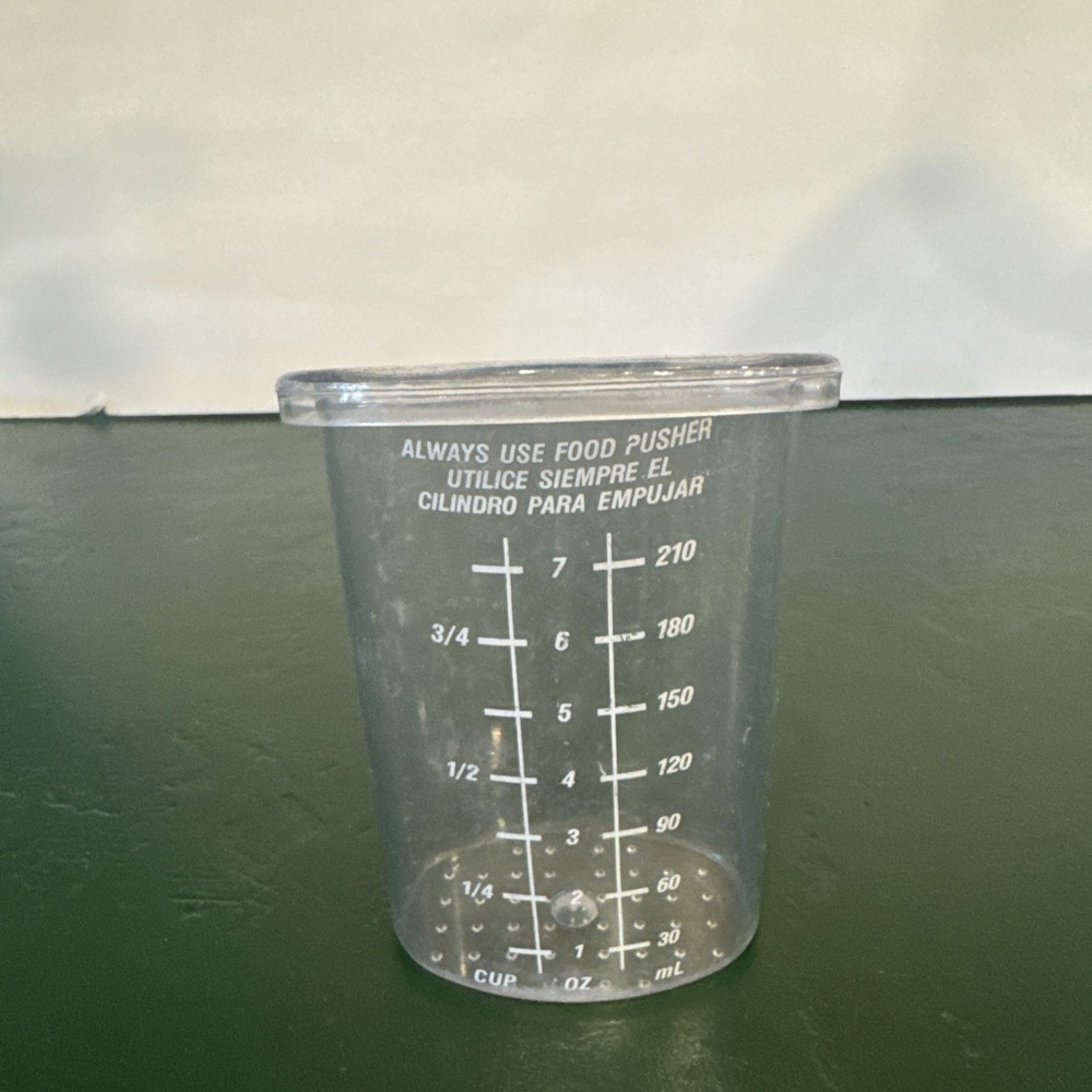 GE Model 106622 4 Speed Food Processor Pusher Measuring Cup‎